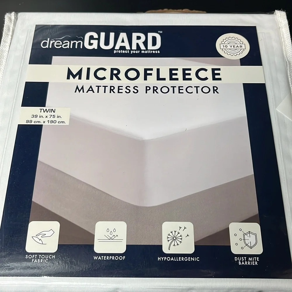 Twin size microfleece mattress protector NEW in package Dream Guard